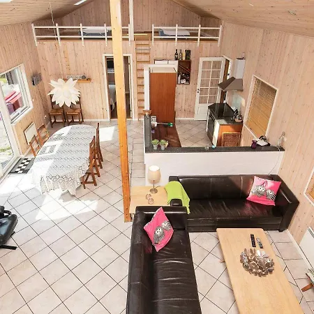 12 Person In Holiday home Hals
